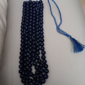 Elegant Blue Beaded Necklace